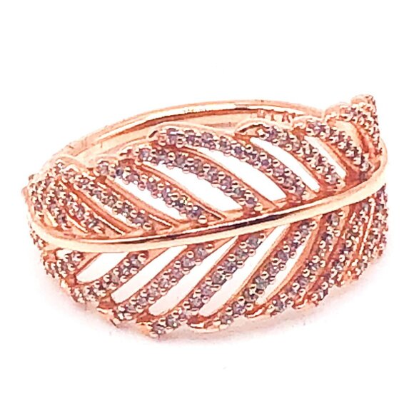 Pandora Rose™ Sparkling Feather Leaf Ring w/ Cubic Zirconia Size 58 (US 8.5) - Picture 3 of 8
